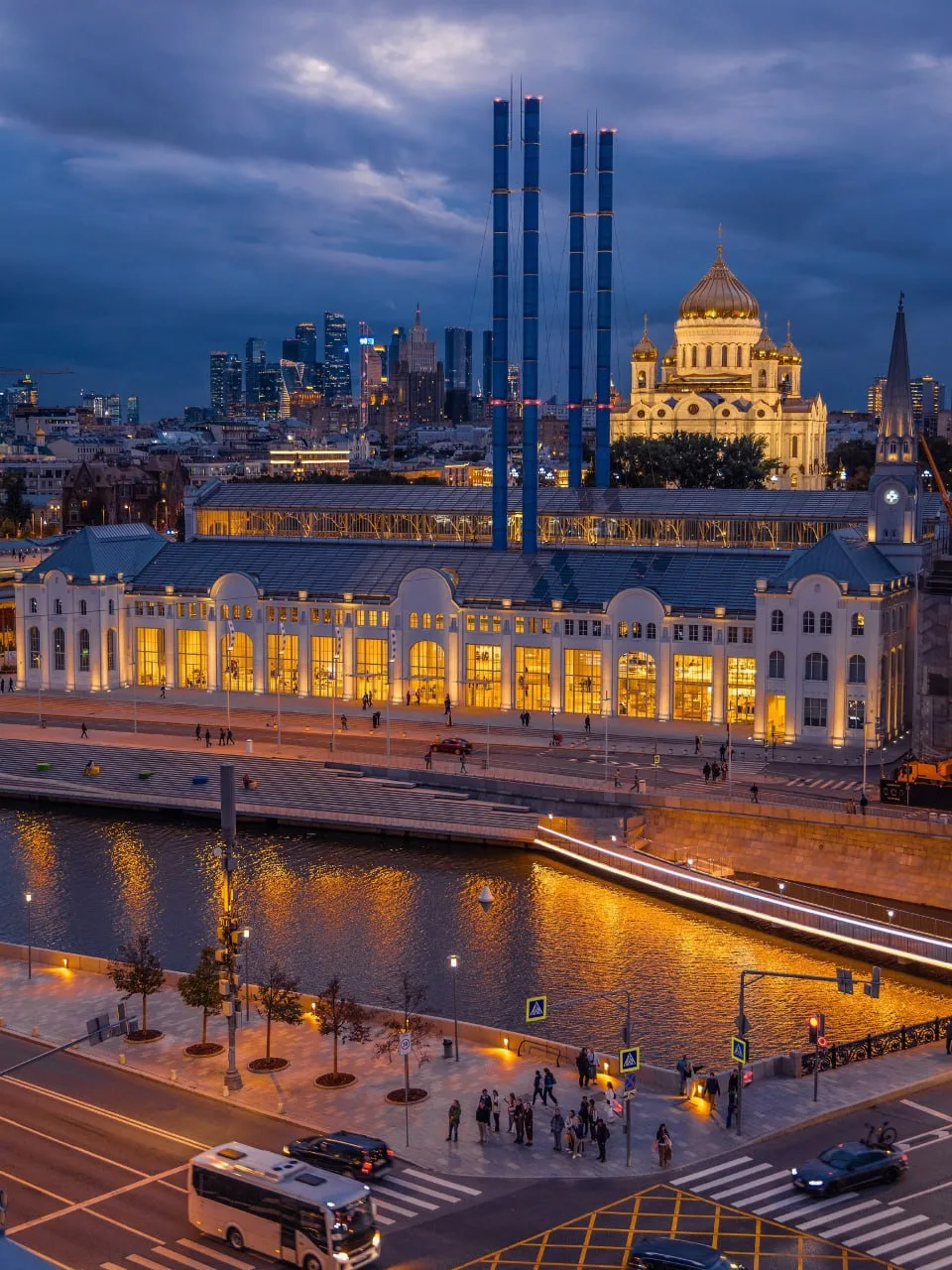 Вечерняя атмосфера в столице