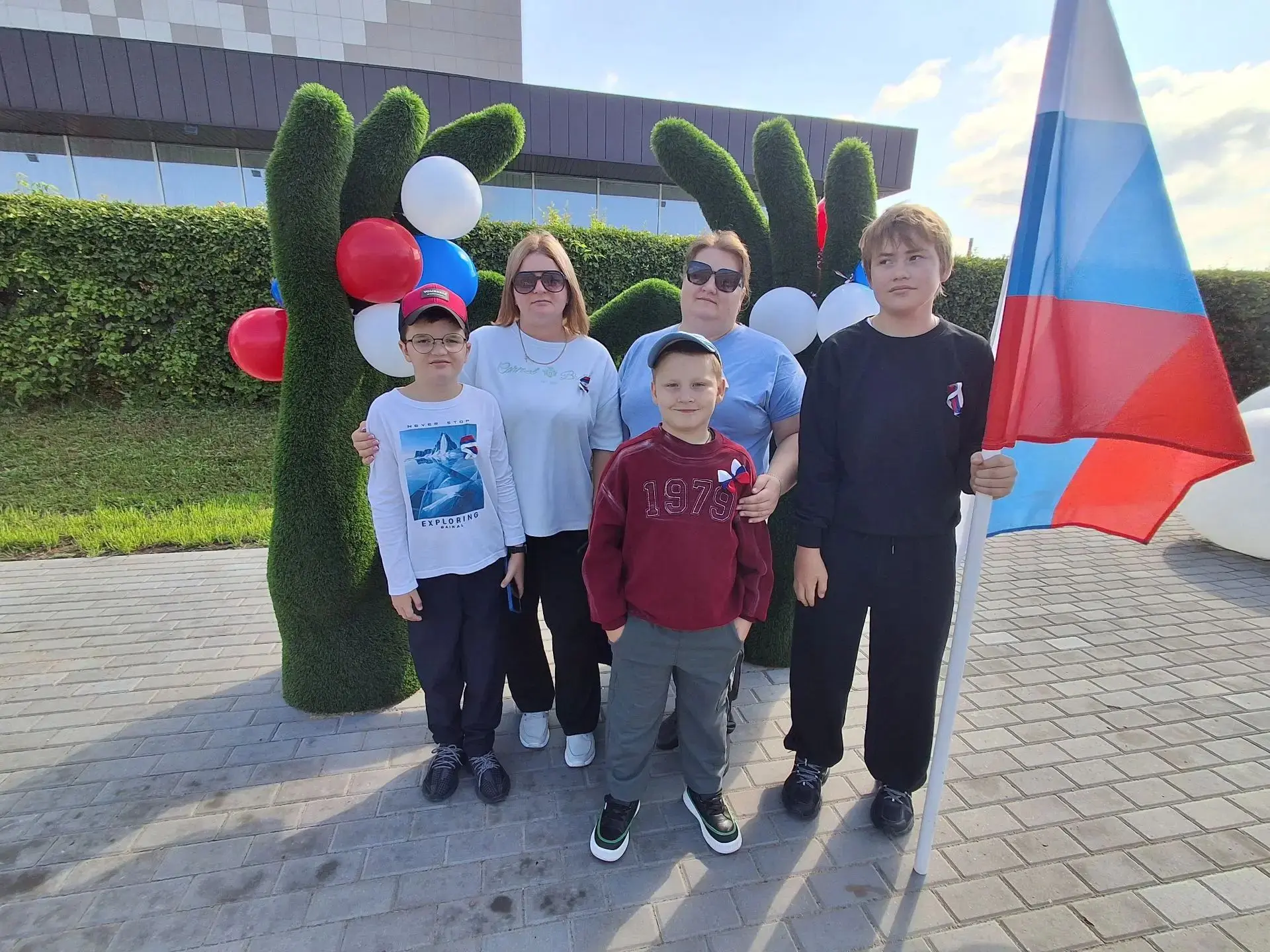 🇷🇺Сегодня обучающиеся Москаленского лицея стали частью большого патриотического празд...