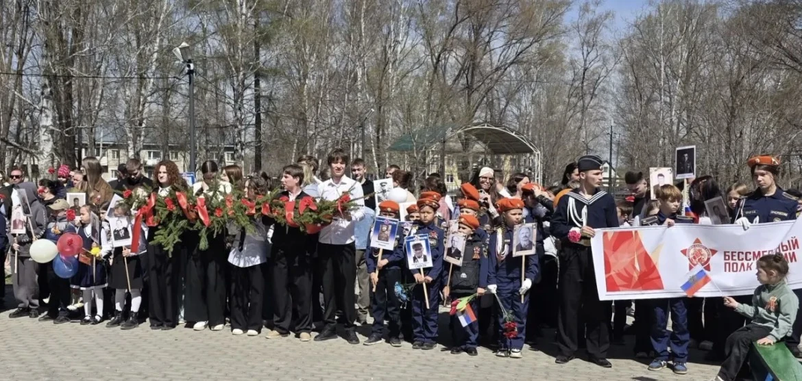 🎉 Сегодня вся страна отмечает один из самых важных и трогательных праздников — День По...