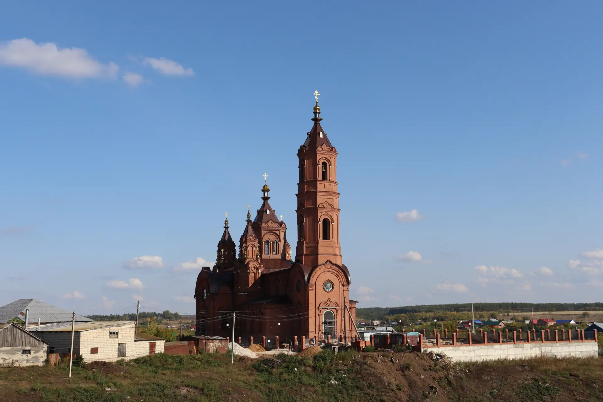 В восстановленном храме во имя Космы и Дамиана в Мусорке началось строительство котельн...