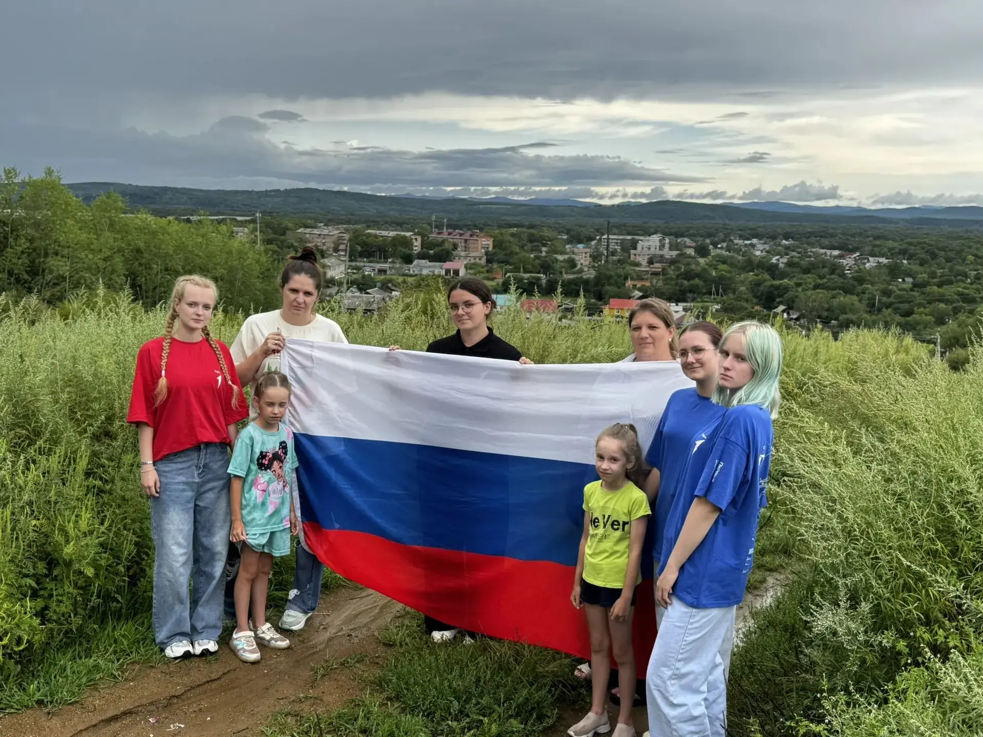 #Первые  школы отправились в поход  в честь Дня флага России! 🇷🇺