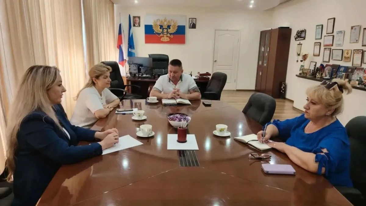 🏠 Рабочий выезд Уполномоченного по правам ребёнка в Скадовском округе 👨‍👩‍👧‍👦