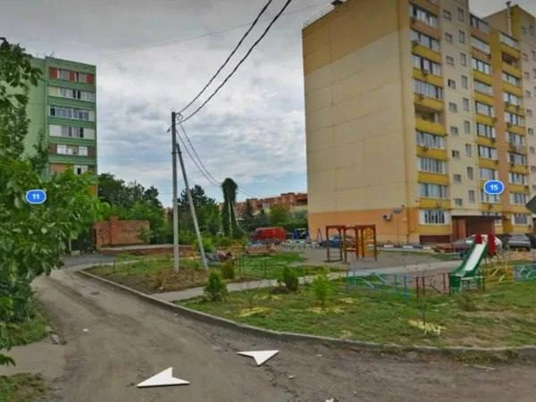 ⚡️Жители Азова пожаловались на сильную вонь в переулке Степана Разина