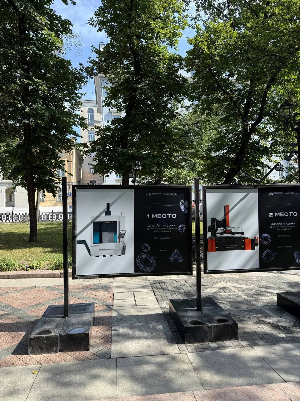 БИВЕРТЕХ среди участников фотовыставки на Никитском бульваре