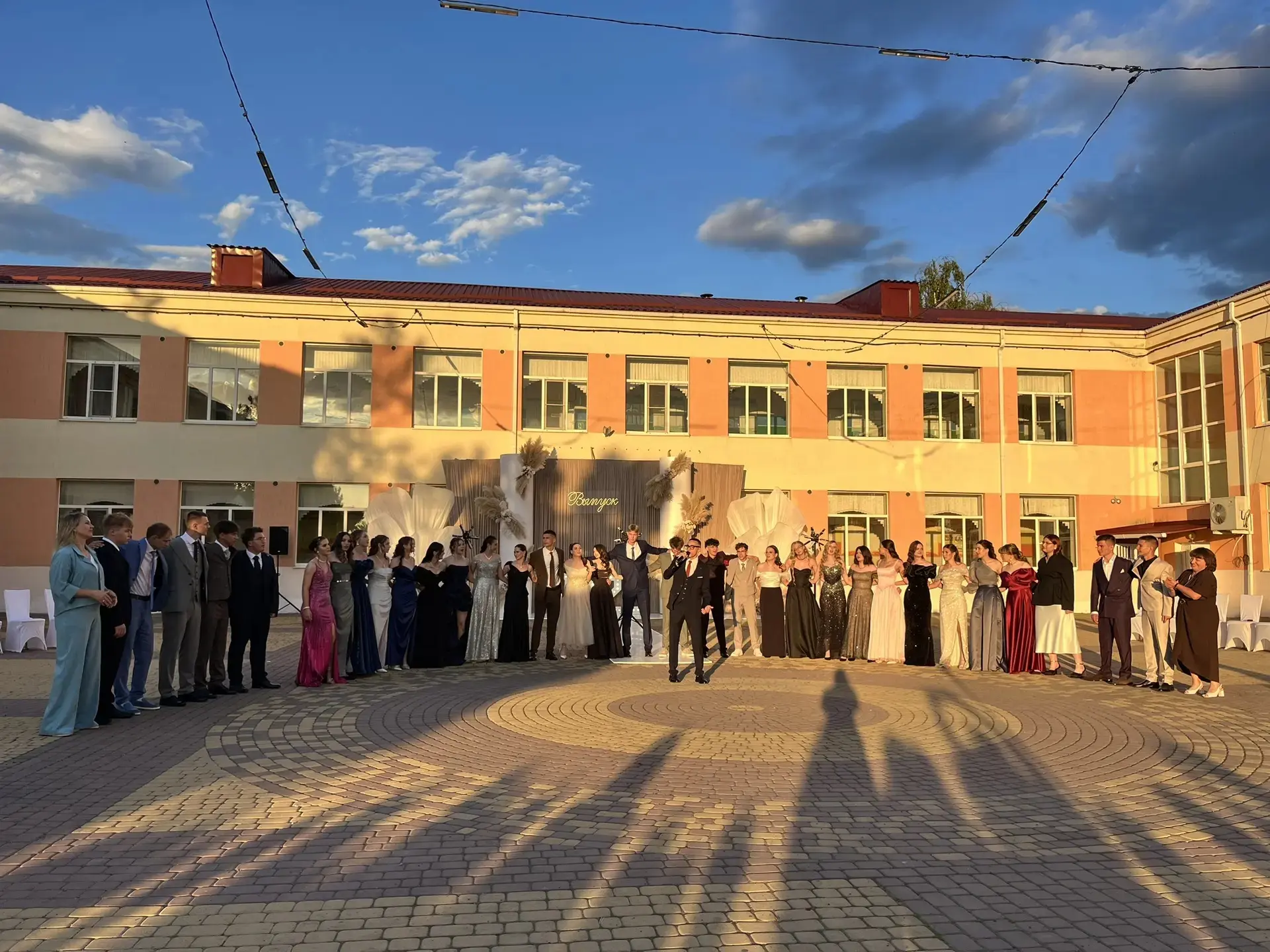 Во всех школах  Белоглинского района прошли выпускные вечера 🎉🎉🎉