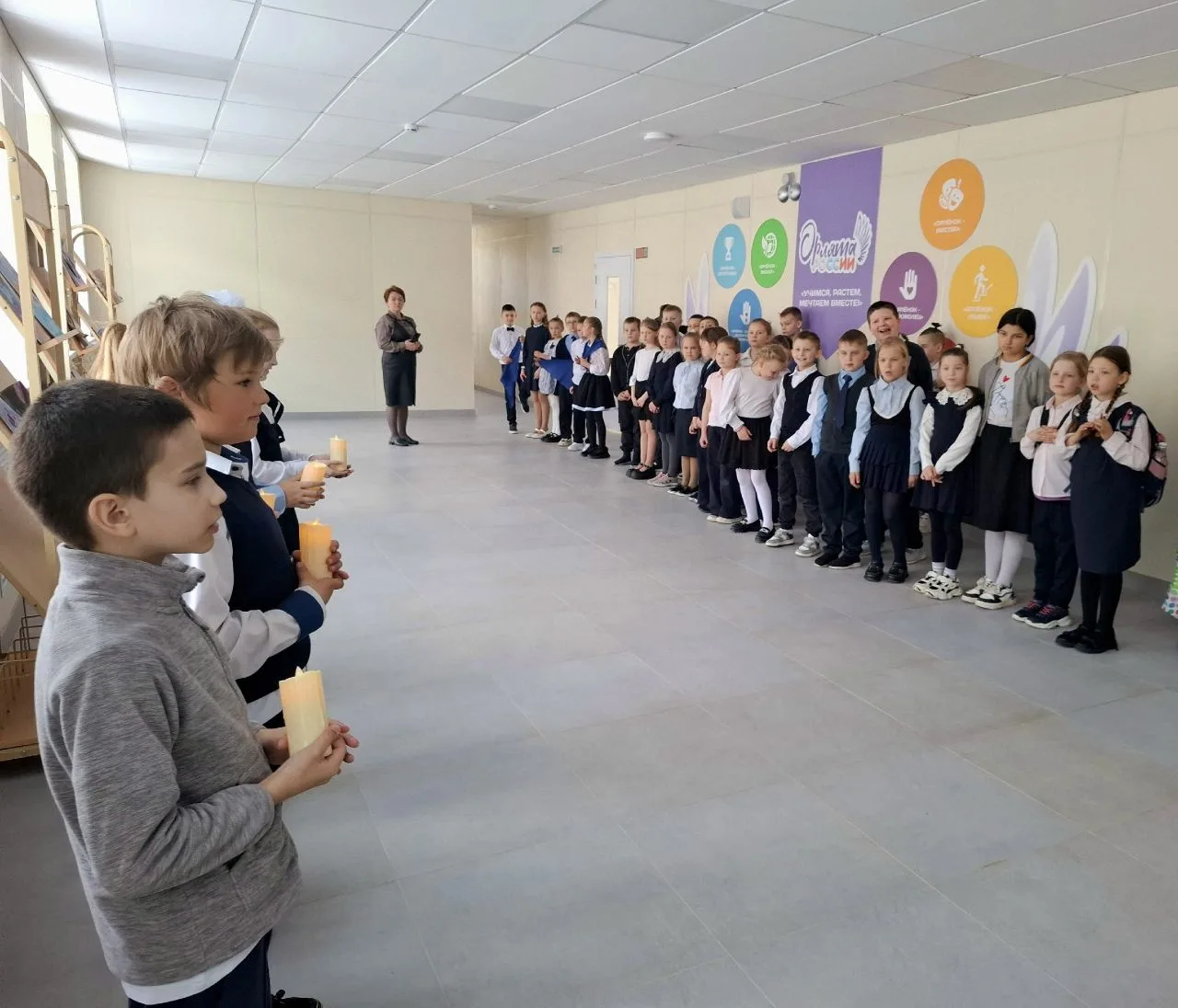 В нашей школе прошло патриотическое мероприятие «Мы – патриоты России» 🇷🇺  Мы погрузились в непросту