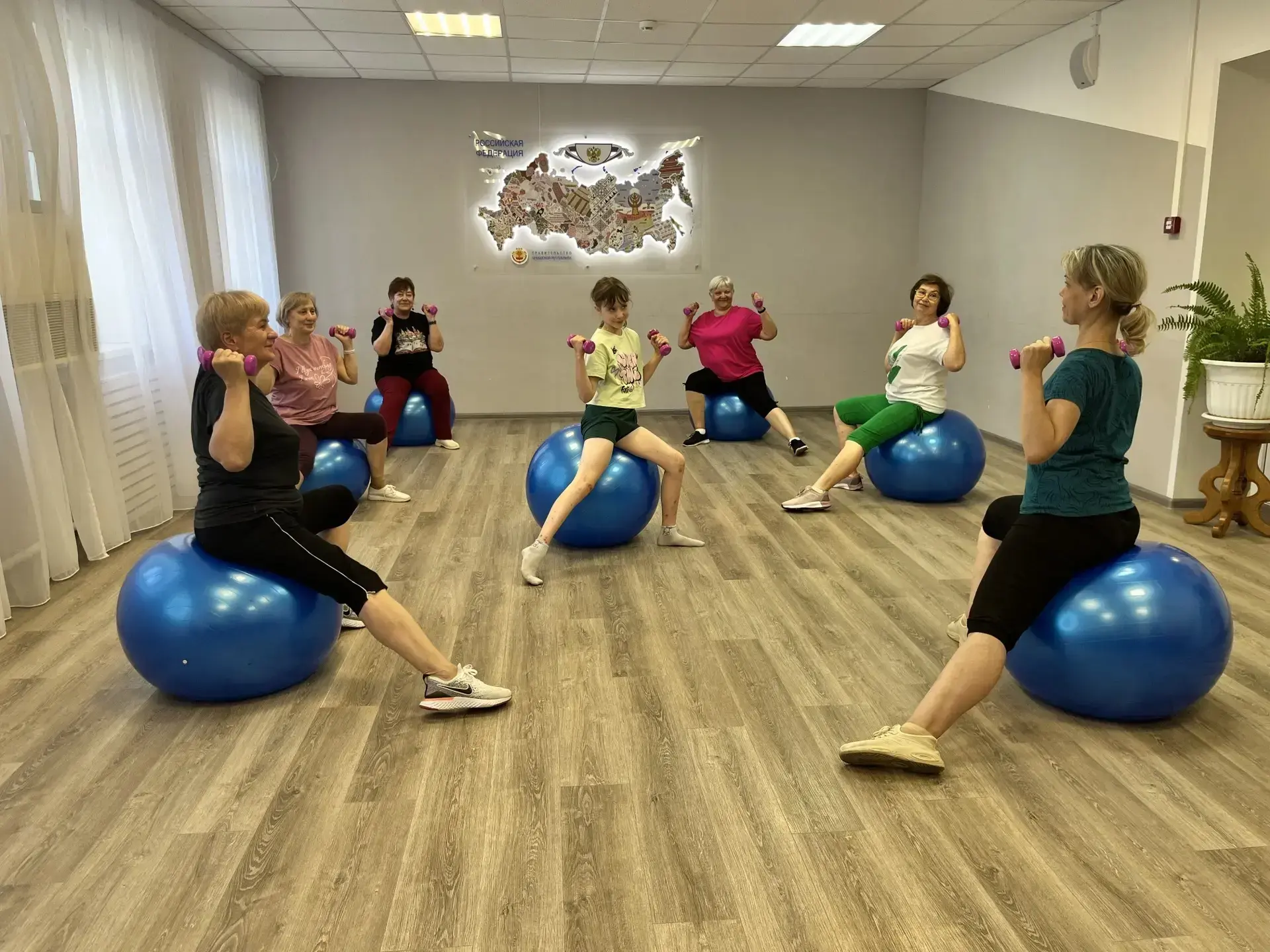 💪Занятия для здоровья: клуб «Здоровье» продолжает работу в рамках партийного проекта