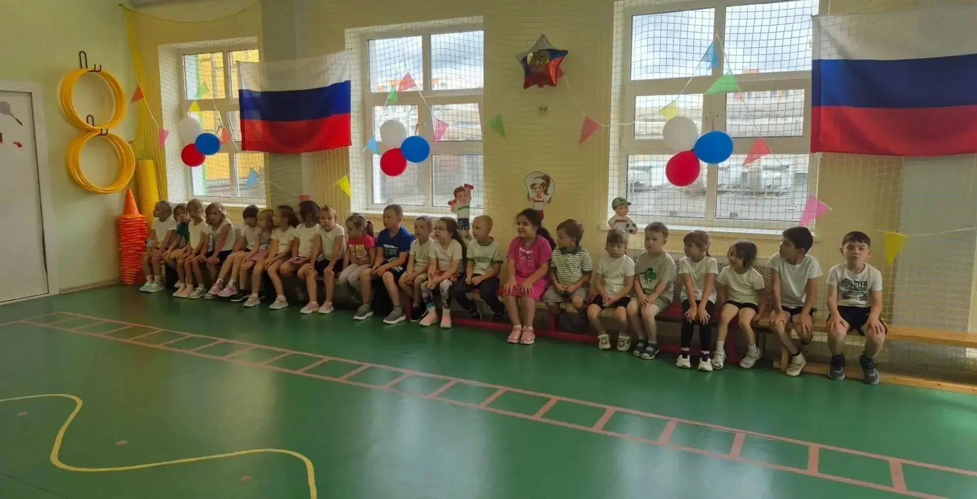 Ежегодно 22 августа в России отмечается День Государственного флага Российской Федераци...