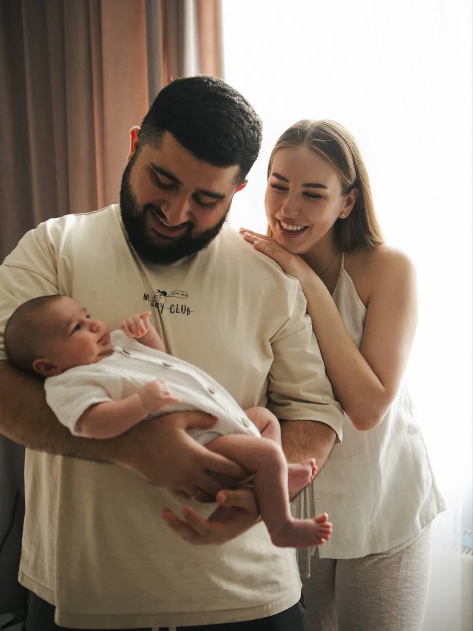 😍 У Азамата из команды Димы Масленникова на свет появился сын.

Мальчика назвали Давид, поздравляем