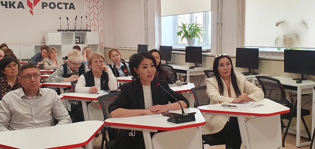 На семинаре "Одаренные дети: от ситуации успеха - к профессиональному вызову" обсудили с коллегами, 