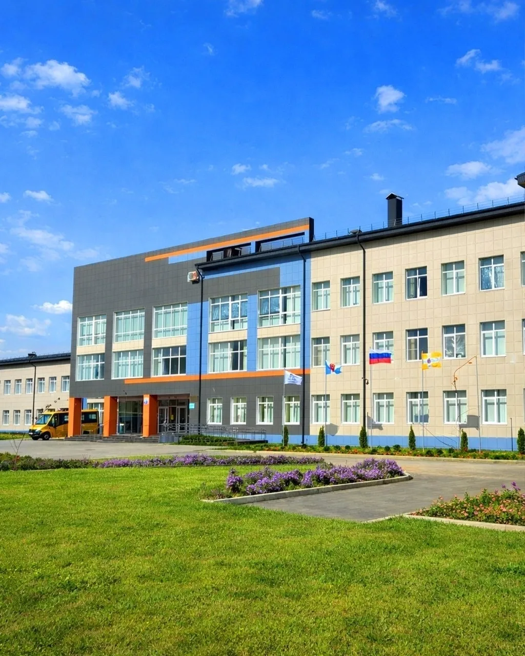 Зачисление в 1 класс МБОУ СОШ №20 в Михайловске: 162 ребенка
