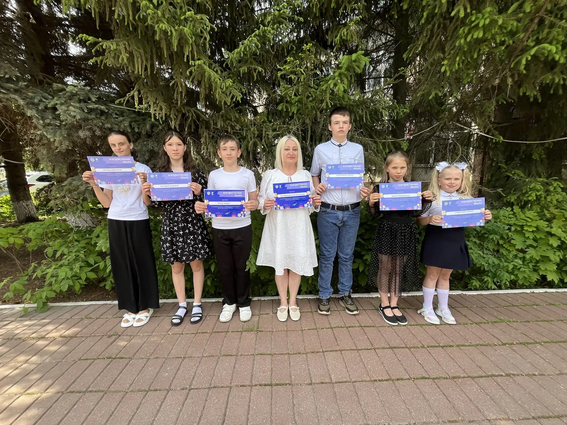 В большом зале администрации Лев-Толстовского МР состоялось награждение областными благодарственными