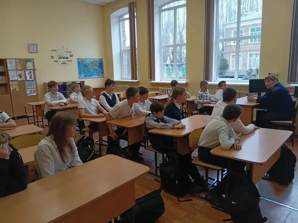 В рамках всероссийских акций «Чистое поколение» состоялась профилактическая беседа. Её провела инспе