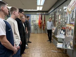 Память жива 🎖️

2️⃣8️⃣ мая для студентов первых курсов активистом нашего историко-технического музе
