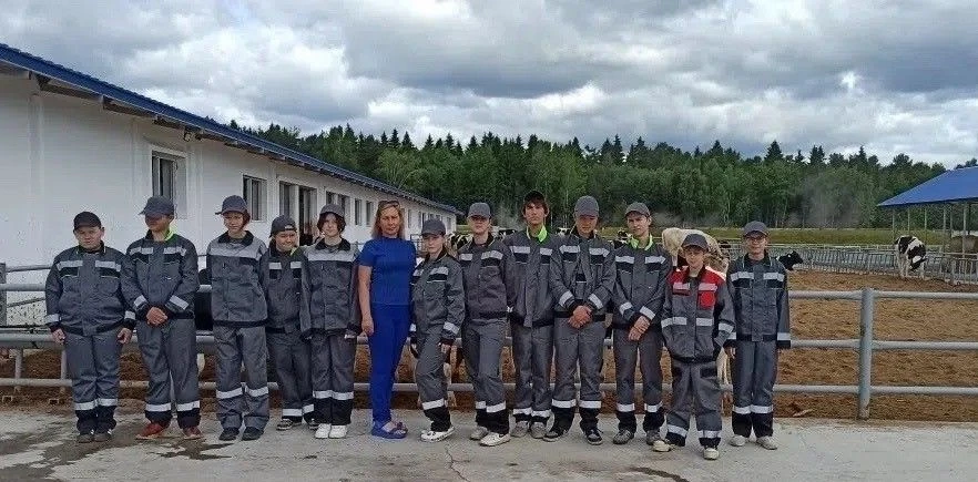 ✅ В Тверской области увеличивают кадровый потенциал для агропромышленного комплекса

В Тверской обла