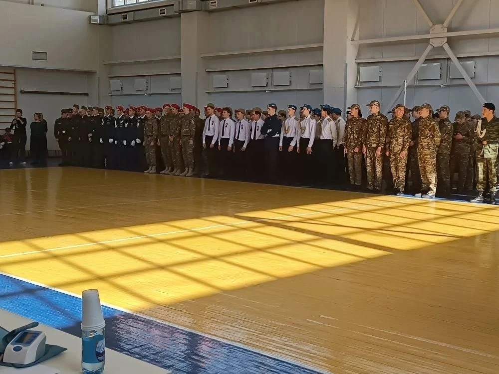 🥁 «На знамя Победы равняем шаг»!  Мы не только участвовали в городском этапе конкурса, но и принимал