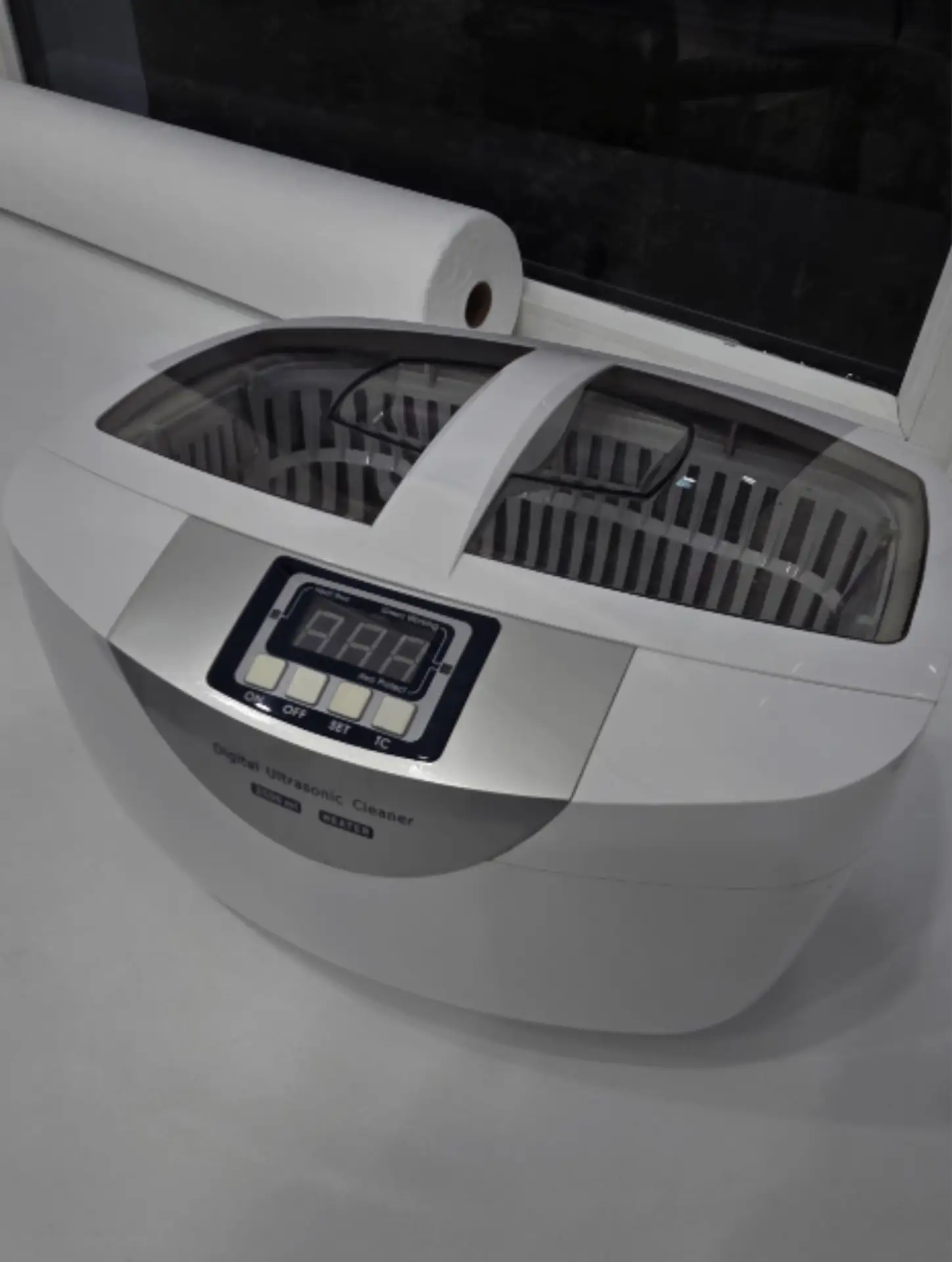 Продам УЗ-мойку Codyson CD-4820 (2.5л)