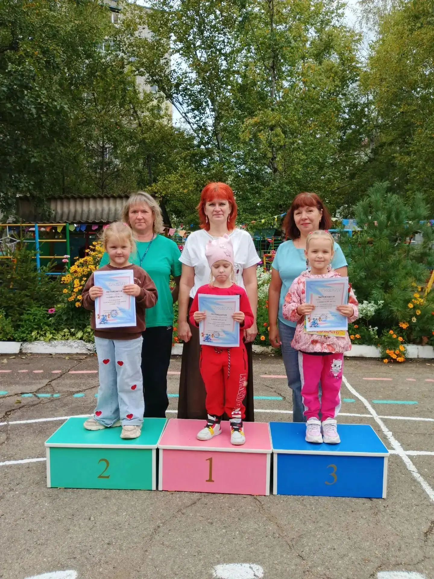 В нашем детском саду стало доброй традицией проводить спортивные соревнования «Навстреч...