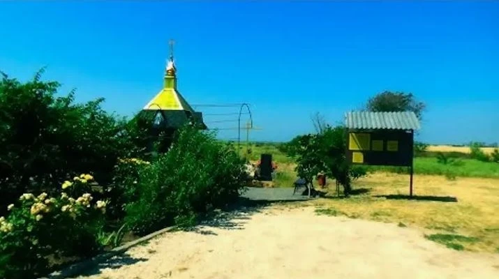 Источник воды с. Подспорье, Обиточная коса город Приморск.