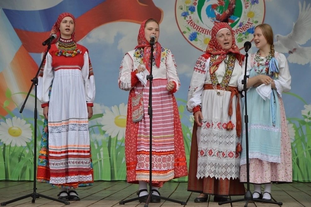 🌱 Отшумел Девятый фольклорный фестиваль  "Деснянский хоровод" на Брянской земле.
🫶 Это была встреч