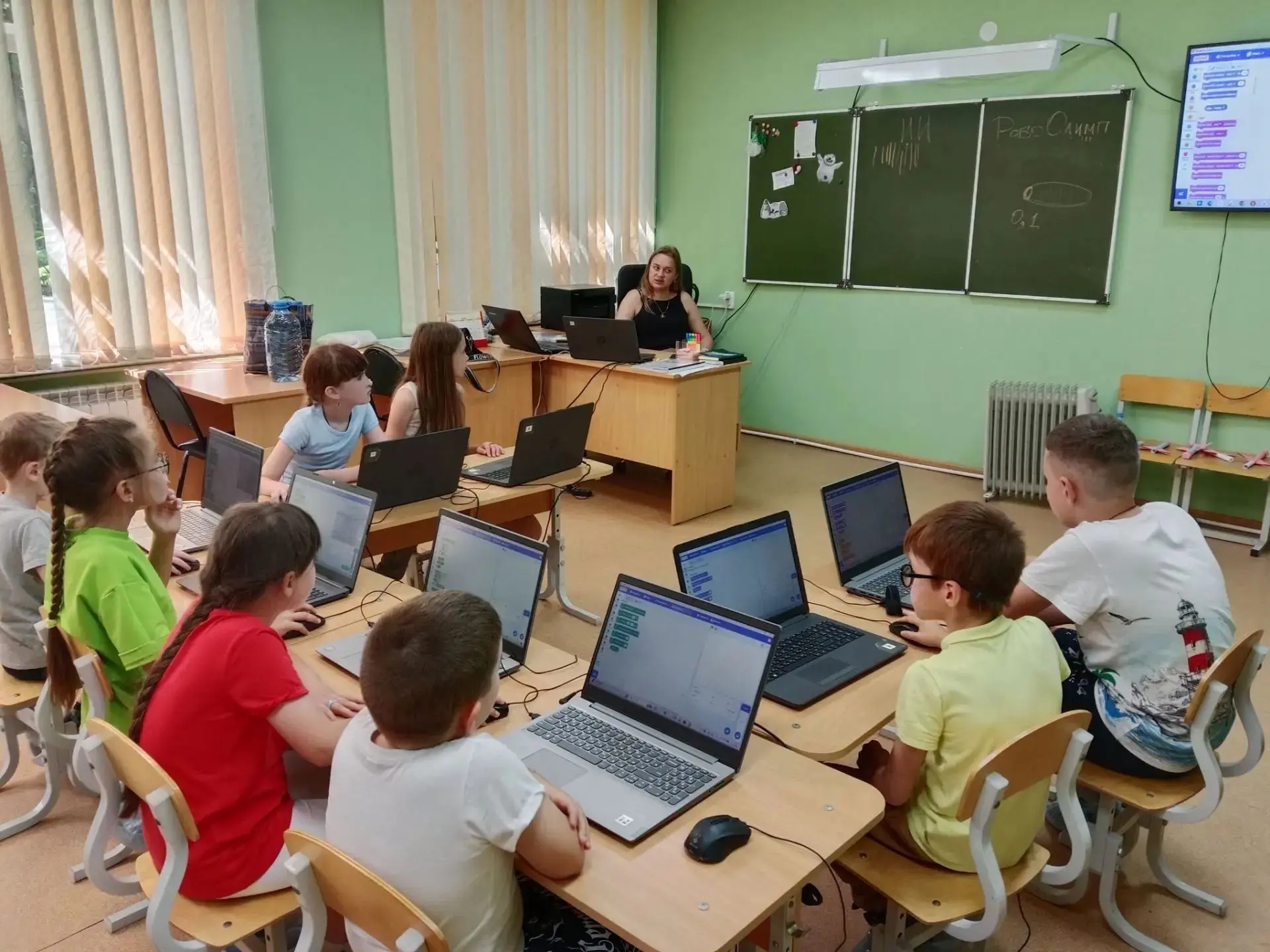 🚀 Ура!
Сегодняшний день выдался по-настоящему, как всегда,  насыщенным и крутым! С утра ребята 1 от