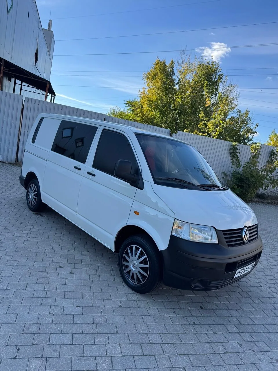 Продам Volkswagen Transporter T5 за 875.000₽