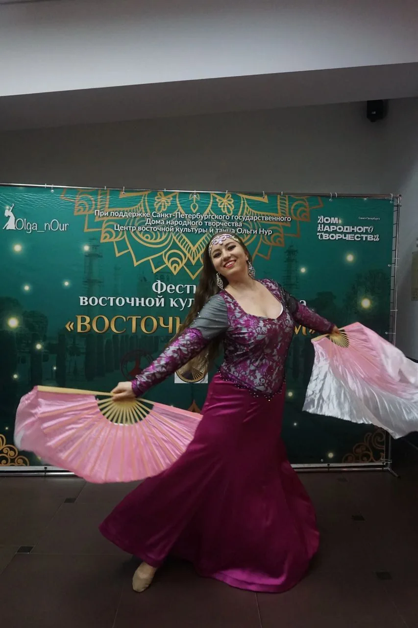 ТАНЦЫ ВОСТОКА по ВТ и ЧТ в 20.20 с педагогом Парахиной Екатериной  начинают новый цикл ...