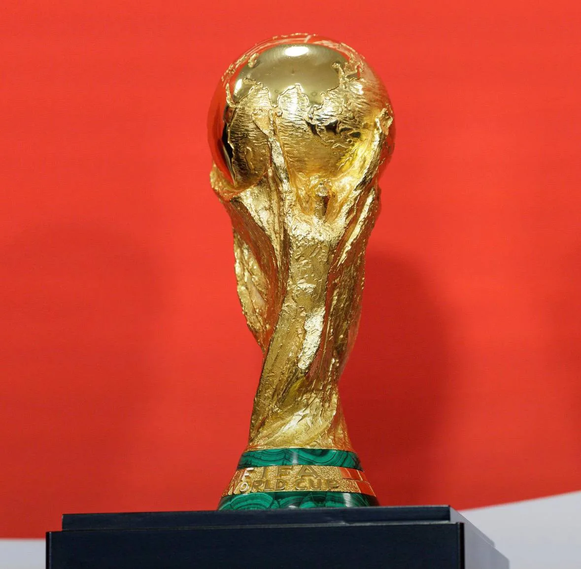 ⚽️ ОФИЦИАЛЬНО: ЧМ-2030 по футболу пройдёт с 64 сборными

💭 Официальное заявление президента КОНМЕБО