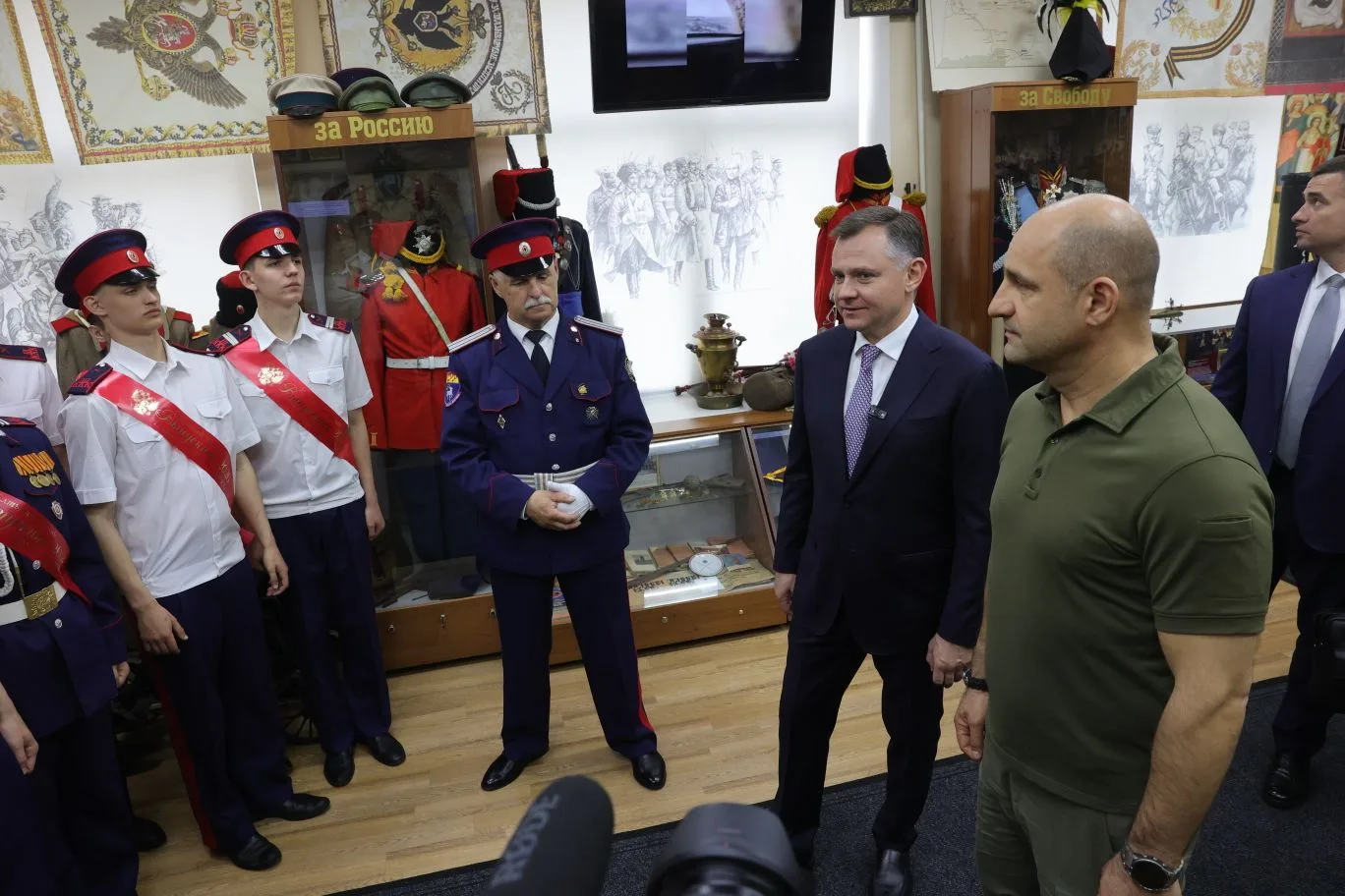🫡 В городе Шахты Ростовской области посетил кадетский корпус им. генерала Бакланова. Это не просто у