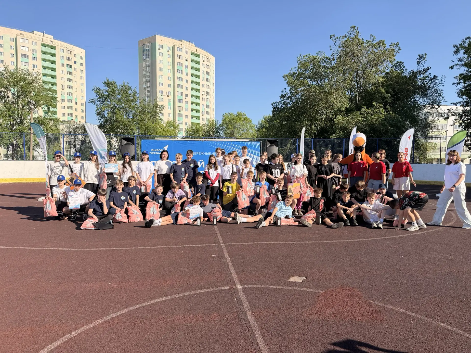 🌟 Гордимся нашими чемпионами! 

Ученики 6 "Б" класса достойно представили нашу школу сразу на двух 