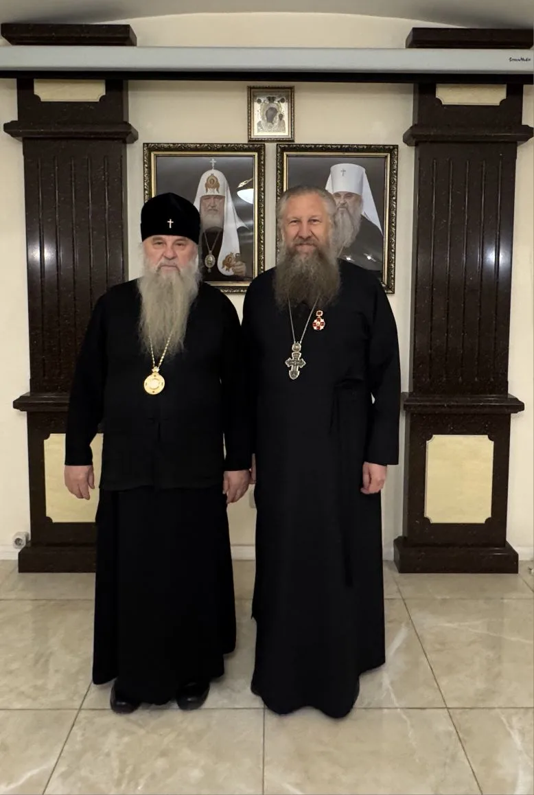 Днем 29 мая, в день памяти священномученика Александра, епископа Иерусалимского, митроп...