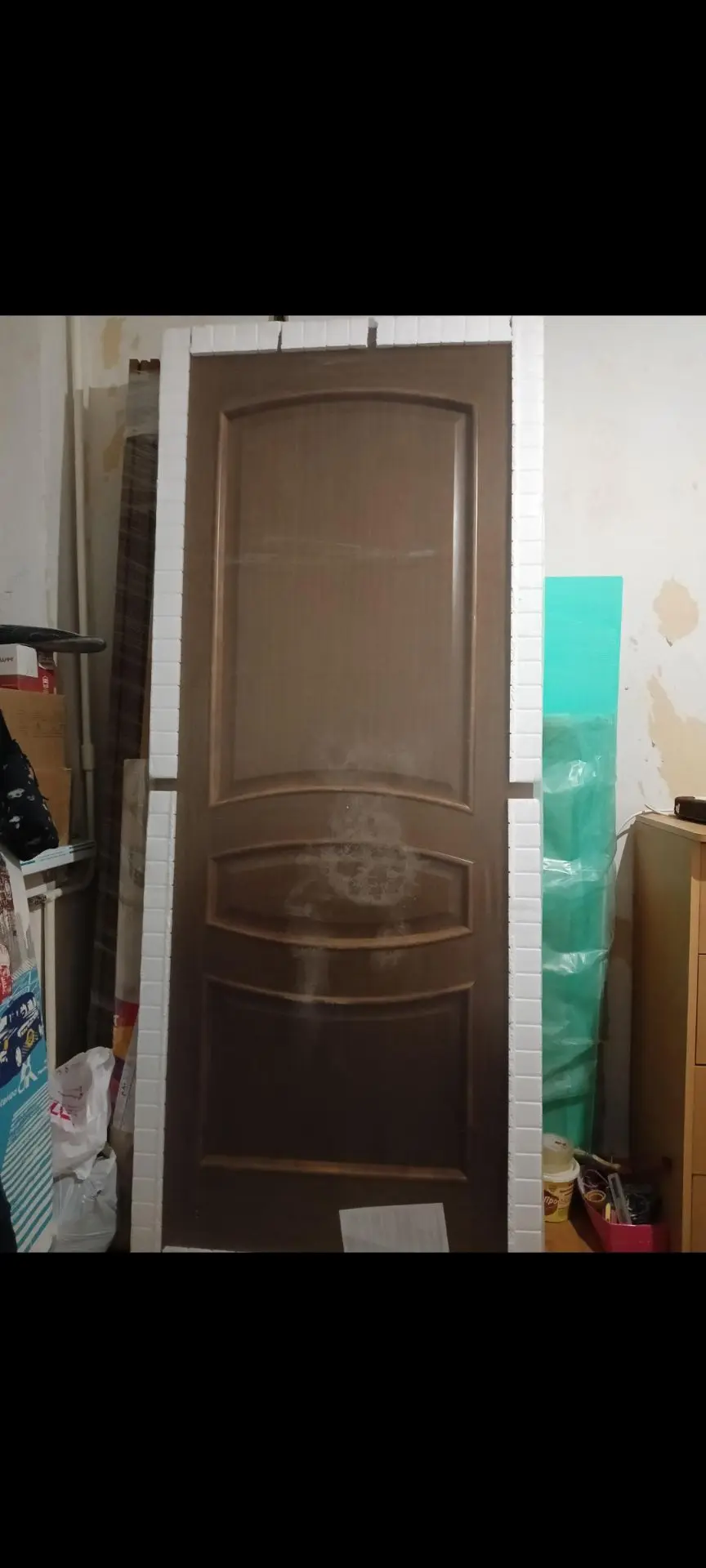 Продается новая в упаковке дверь (ш.60 х в.200) см, в комплекте (коробка). Дверь деревя...