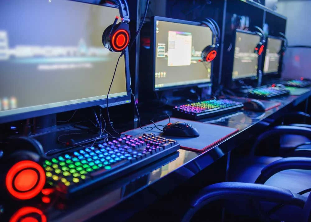 Киберклуб 🎮