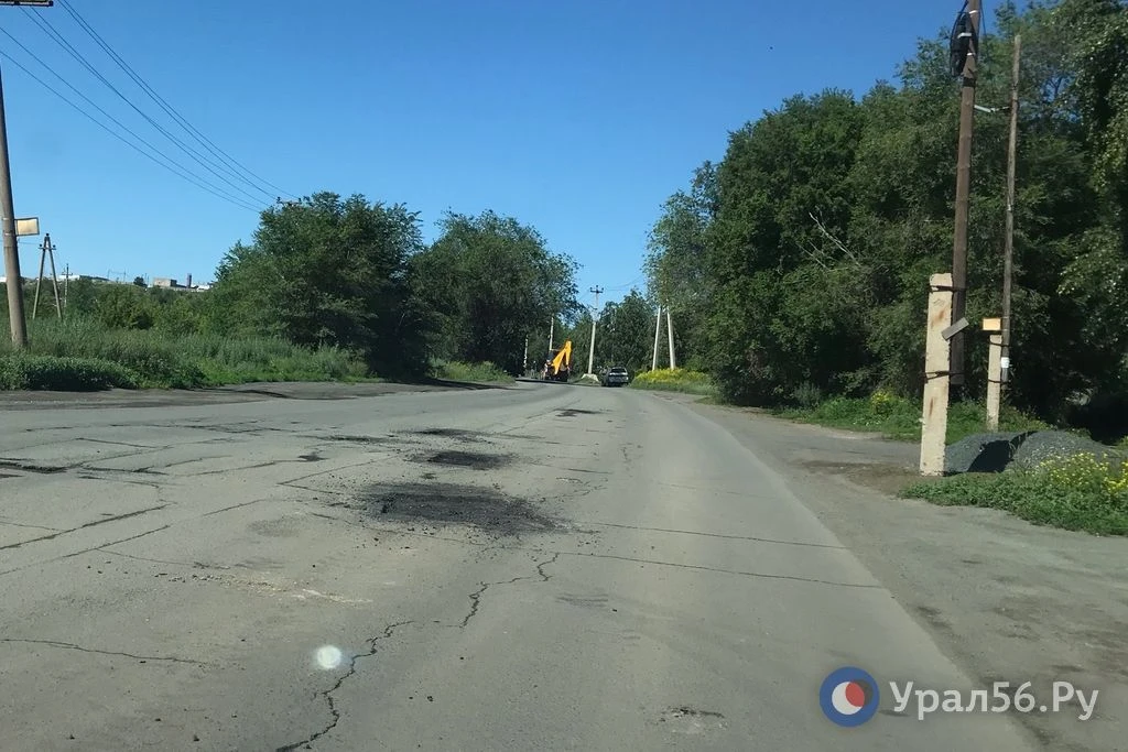 На «дырявой» ул. Вяземской в Орске стартовал ямочный ремонт дороги

Сегодня с утра там начала работа