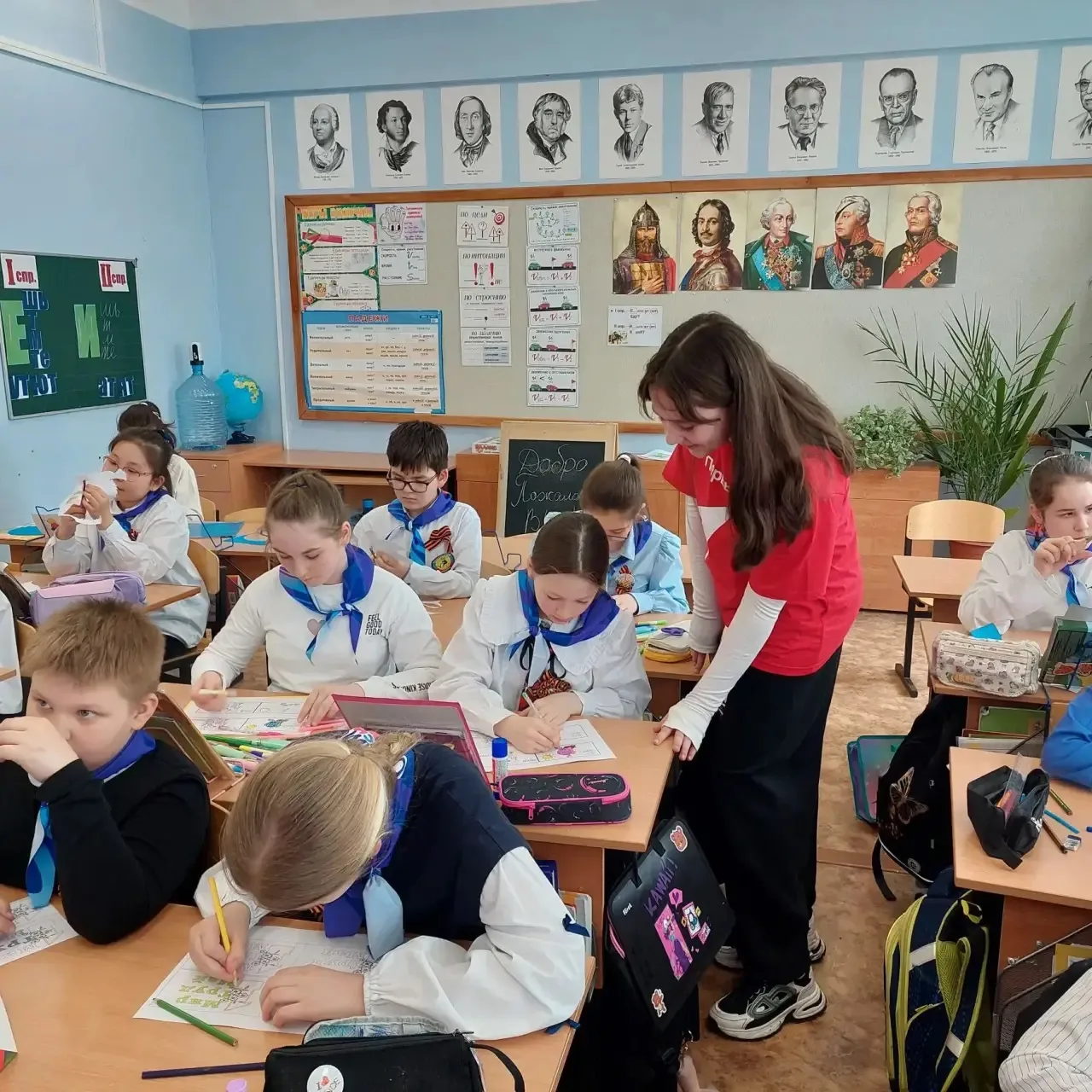 Лицей отметил День Весны и Труда  🇷🇺1 мая в России отмечается Праздник Весны и Труда. В этот день уч