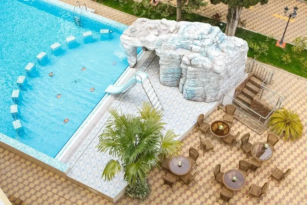 Сочи (Адлер) из Тюмени  📍 Kiparis Resort By Stellar 3*  Популярный вариант в самом центре Адлера в 1