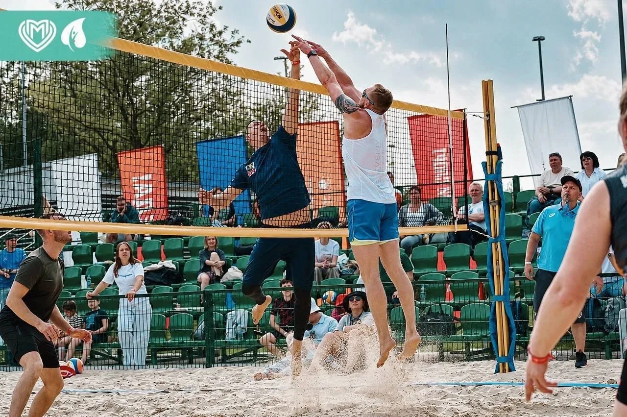 🔥 Коллеги, последний шанс записаться на турнир по пляжному волейболу! 

🗓 Соревнование пройдет 27 