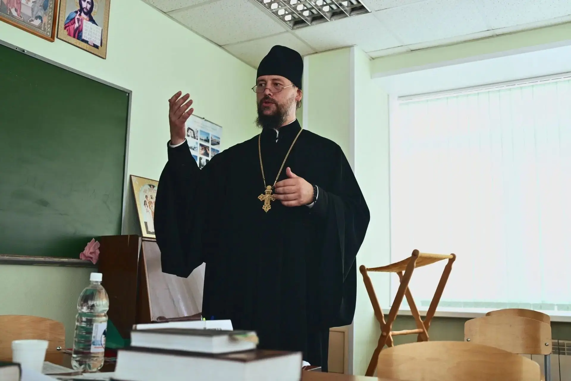 С праздником Успения Пресвятой Богородицы, дорогие отцы, братья и сестры!