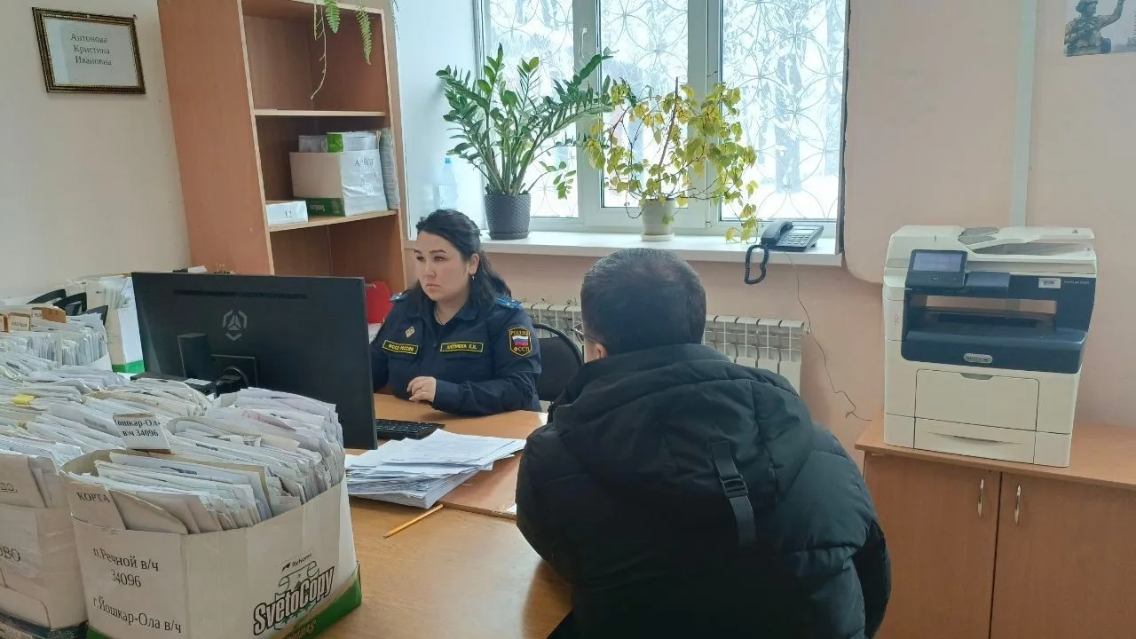 В Медведевском районе мужчина несколько лет не мог найти денег на алименты, а когда наш...