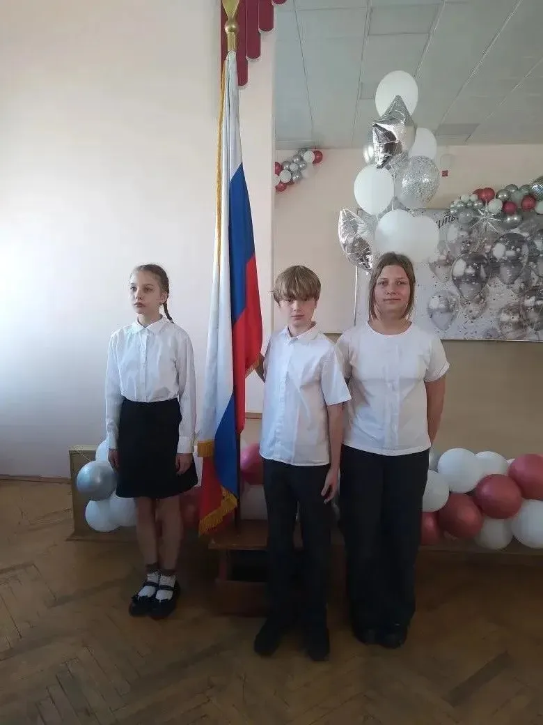 🌈 😀 Встречаем лето ярко: сегодня 1 июня состоялось открытие летнего лагеря "Солнышко".🌞 
Наше лет