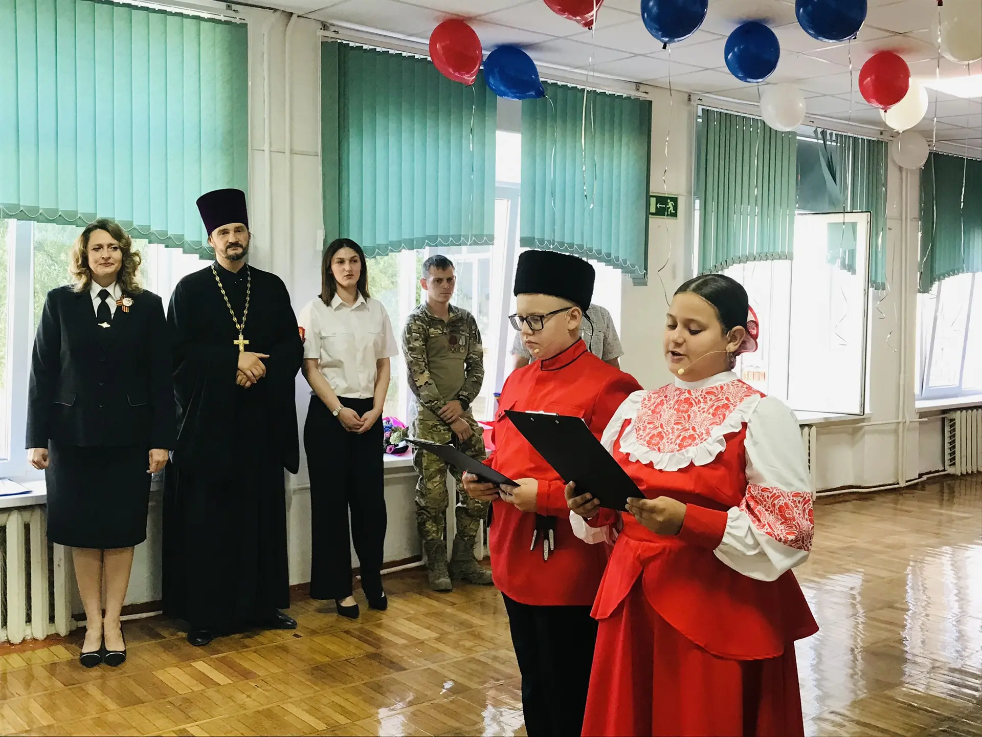 🔔 Самые маленькие — самые главные! Наша школа приняла 50 новых первоклассников