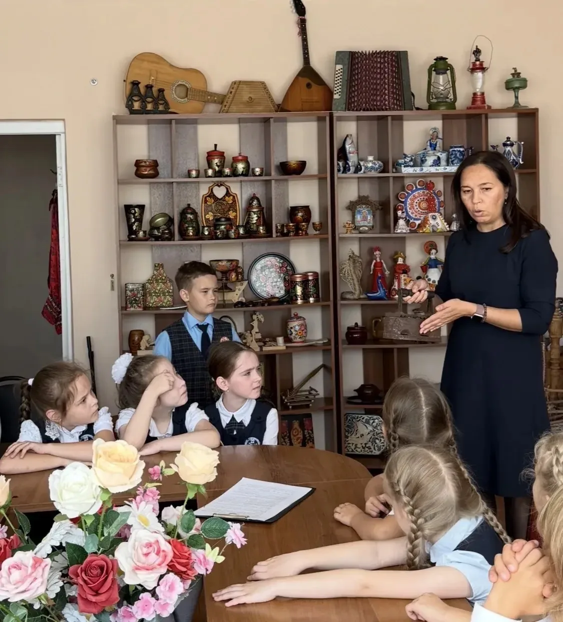 Экскурсия в Дом дружбы народов: путешествие в мир культур!
