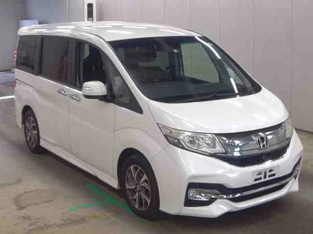 🚗 Honda Stepwgn Spada (RP3) 2015  В наличии в Японии 🇯🇵 📍 Стоимость под ключ до Владивостока  Характ