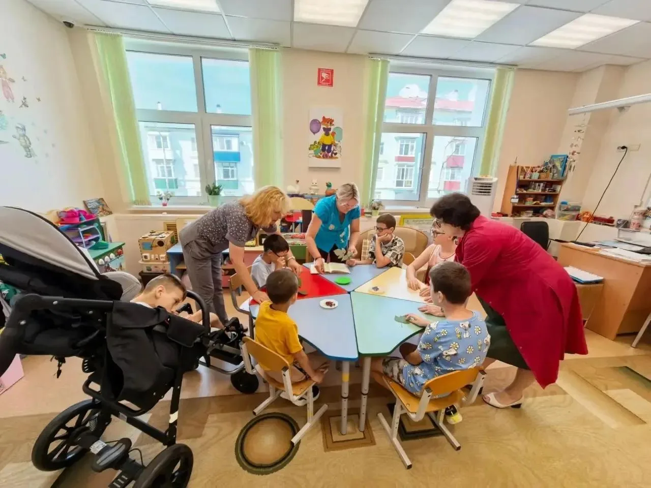 😊 В отделении дневного пребывания прошло познавательное занятие — ребята совершили ист...