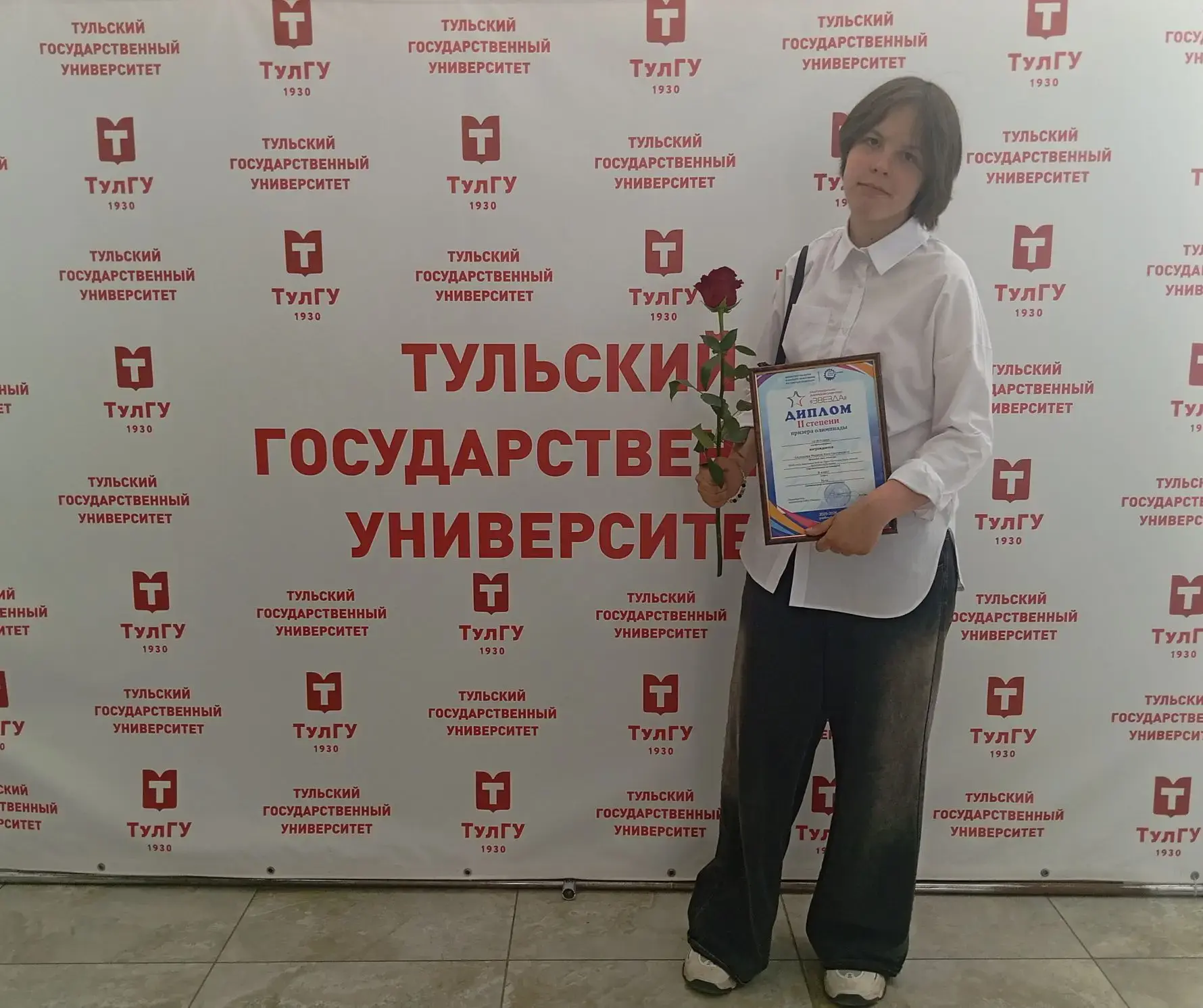 Балашова Марина, обучающаяся в детских объединениях "Харизма" и "Палитра" ОДО "Центр на...