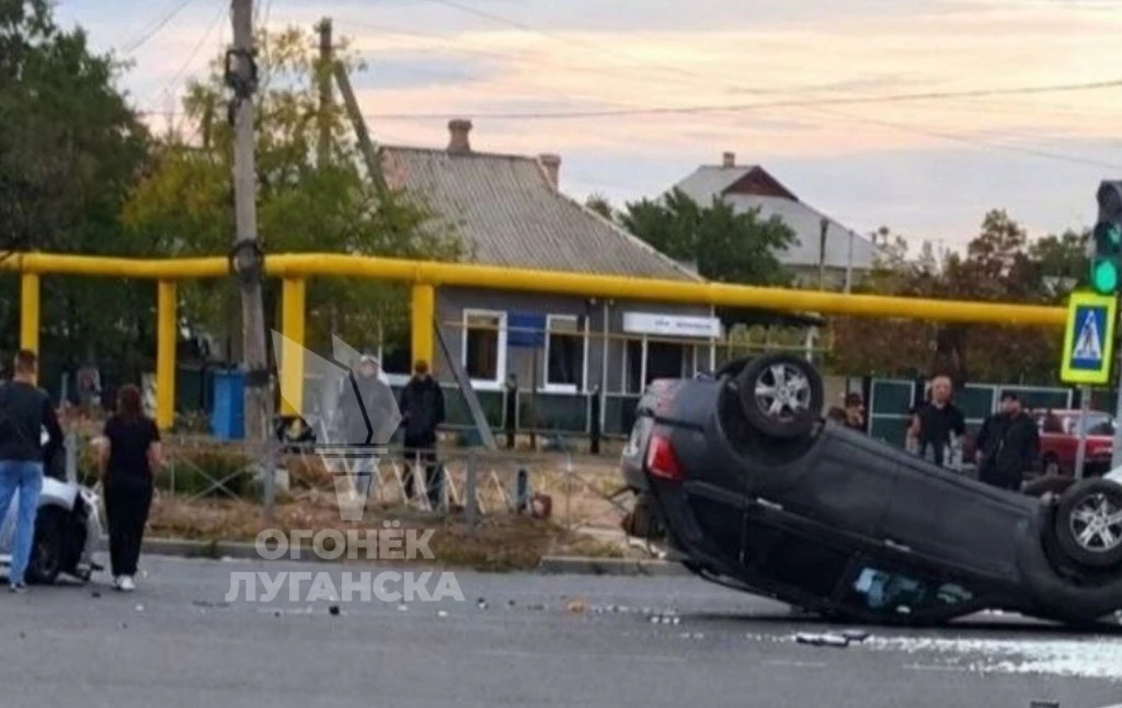 🚗В Красном Луче вчера произошло серьёзное ДТП с перевертышем