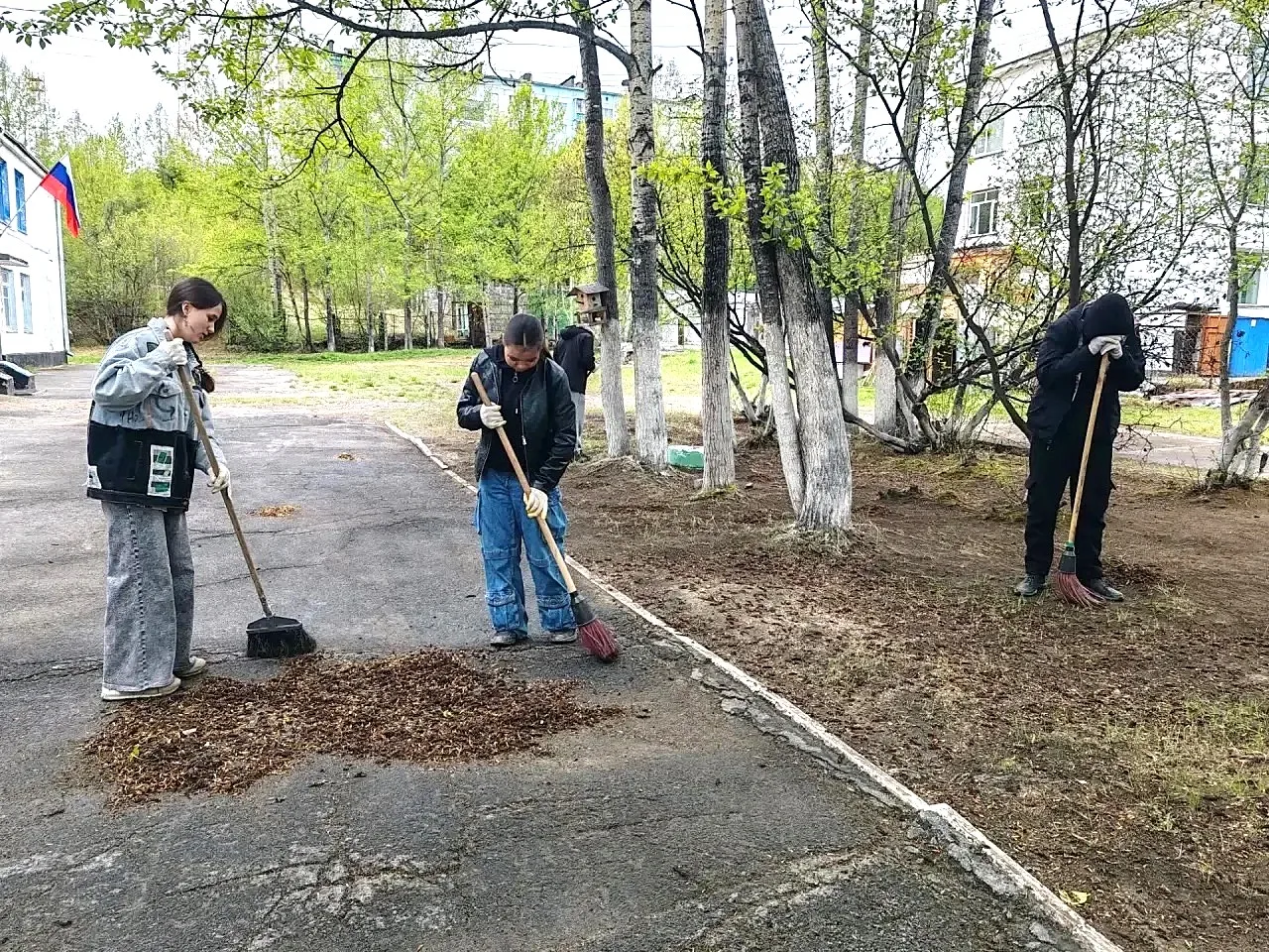 🌝В Центре развития детей и молодёжи им. Р. М. Вебер п. Сокол во время летних каникул работают старш