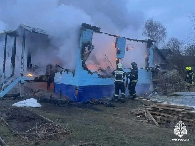 Под Тверью электроприбор уничтожил дачный дом за считанные часы  Рано утром 8 апреля в деревне Велик