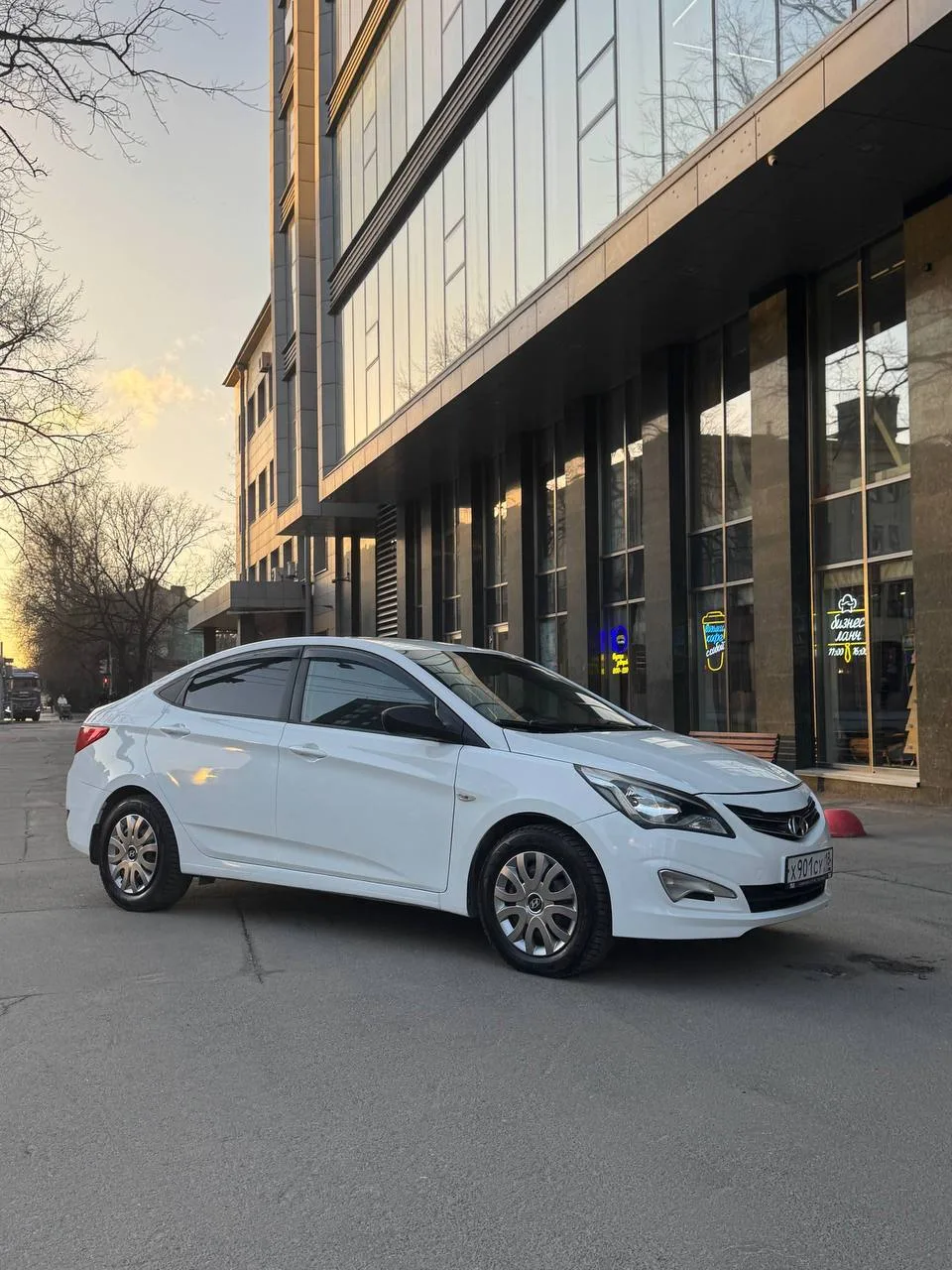 ✔️Скидка 20.000 ₽  HYUNDAI SOLARIS  ▪️ Год выпуска — 2016 ▪️ 1.6 | механика | 123  лс ▪️ 221 тысяч п