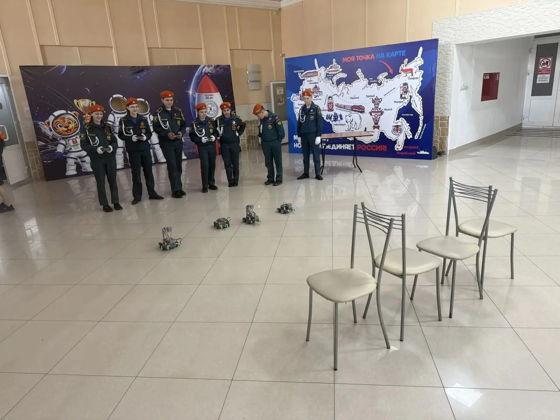 ✨🎮IT-КУБ В ДЕЛЕ. РОБОТЫ НА ПРАЗДНИКЕ ВЕСНЫ И ТРУДА 1 мая 2026 года на торжественном мероприятии, пос